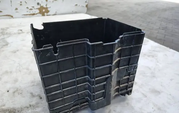 Renault Twingo II Battery box tray 242708938R