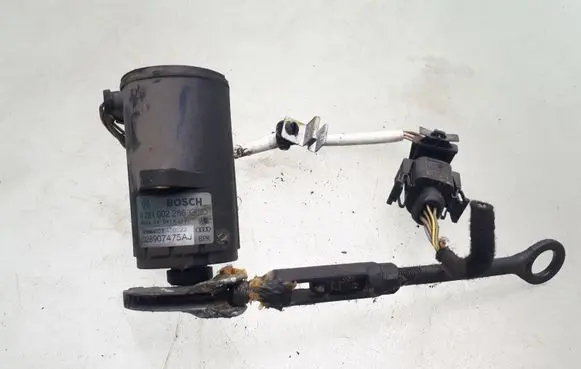 Volkswagen PASSAT B5 Throttle cable 0281002286 8D1721757C