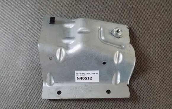 Volkswagen Tiguan Other exterior part 5NA814198