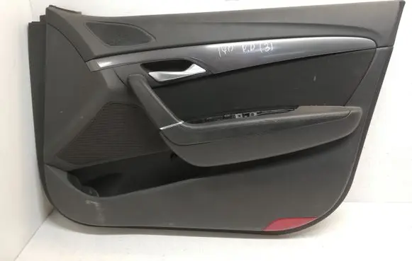 Hyundai i40 Front door card panel trim 823203Z000 823043ZLL