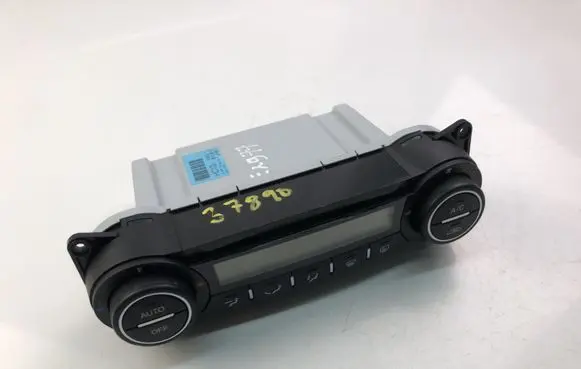 KIA Ceed Climate control unit 972501H602