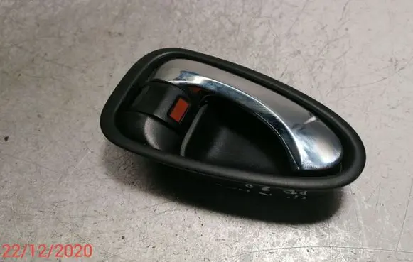Toyota Avensis T270 Front door interior handle 6920505051