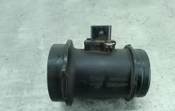 Audi A4 S4 B7 8E 8H Mass air flow meter
