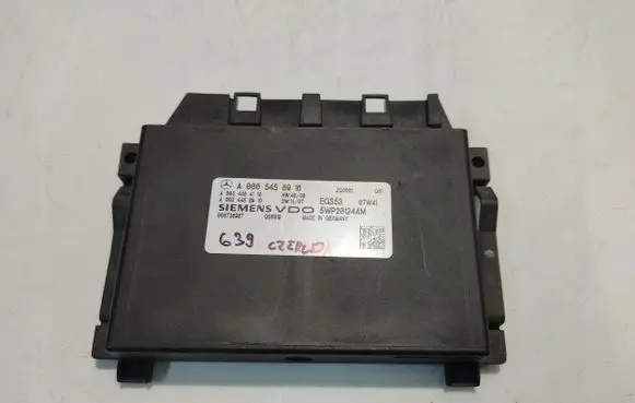 Mercedes-Benz Vito Viano W639 Transfer box differential control unit 0005458916