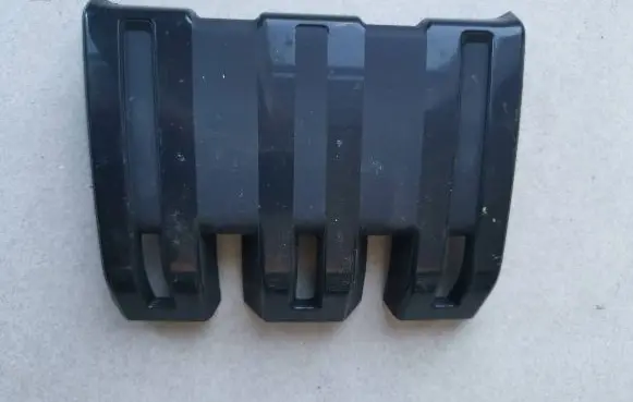 Skoda Kamiq Front bumper upper radiator grill 658853655