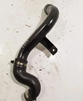 Mitsubishi Grandis Air intake hose/pipe