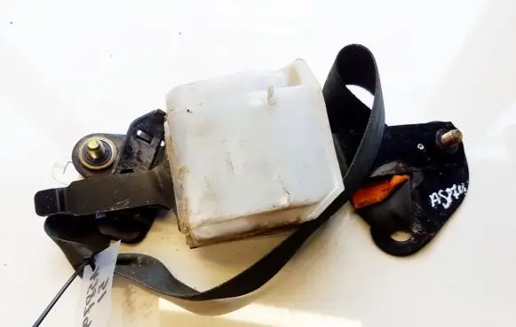Mitsubishi Lancer Front seatbelt NSB039F031