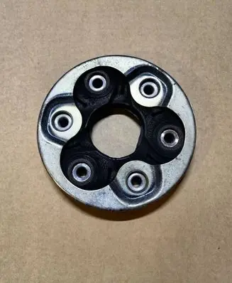 Audi Q3 8U Rear prop shaft donut coupling/joint GAV01007 2153131800012