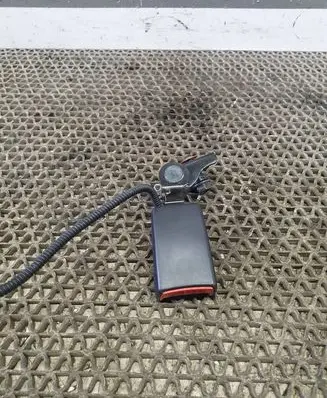 KIA Ceed Rear seatbelt buckle 20160912