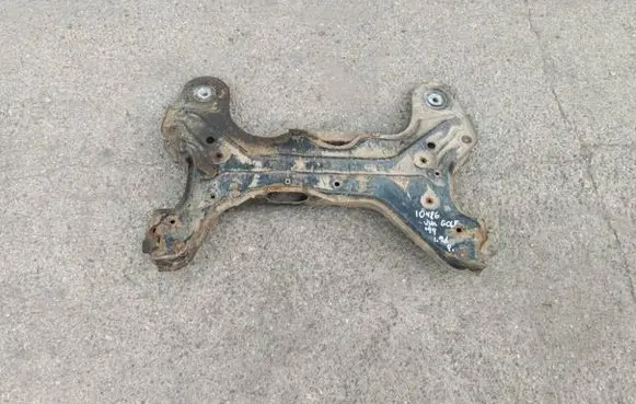 Volkswagen Golf IV Front subframe