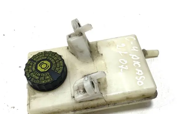 Citroen C4 I Picasso Brake fluid reservoir 03355815053