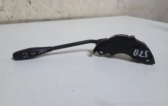Mercedes-Benz E W211 Cruise control stalk A0085452524 01311200