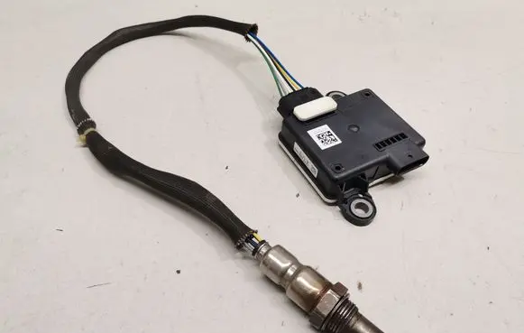 Jaguar XE Lambda probe sensor FPLA5J299ED