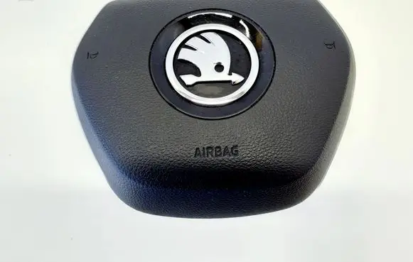 Skoda Octavia Mk4 Steering wheel airbag 5E3880201AA