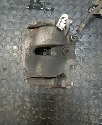BMW X2 F39 Front brake caliper 6888630