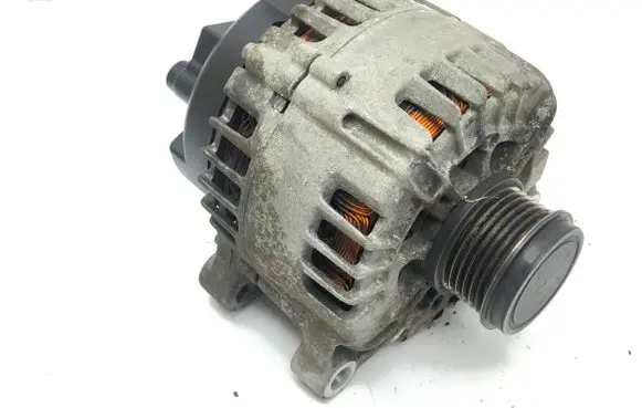 Volvo S60 Generator/alternator 30659390 TG15C186 213033830
