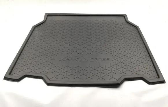 Toyota Yaris Cross Trunk/boot floor carpet liner 