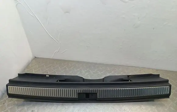 Skoda Superb B8 (3V) Trunk/boot sill cover protection 3V9863459