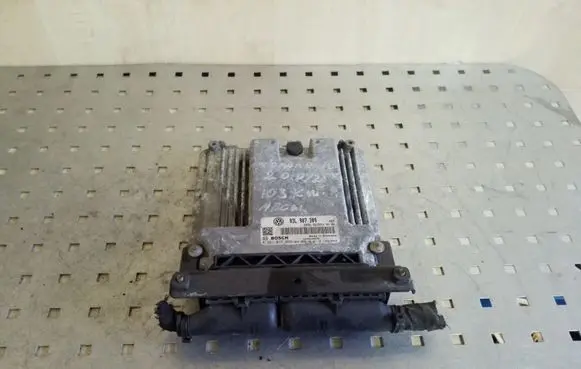 Volkswagen PASSAT CC Engine control unit/module 03L907309 0281015029