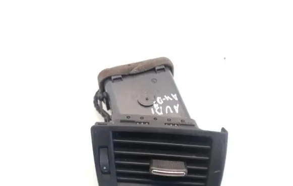 Audi A4 S4 B7 8E 8H Dashboard side air vent grill/cover trim