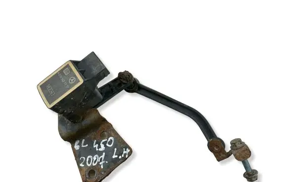 Mercedes-Benz GL X164 Air suspension front height level sensor A0105427717