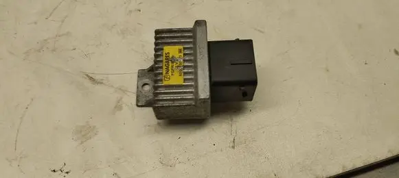 Renault Master III Glow plug pre-heat relay