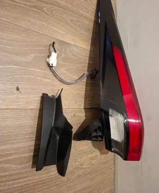 Toyota C-HR II Rear/tail lights 81560F4200