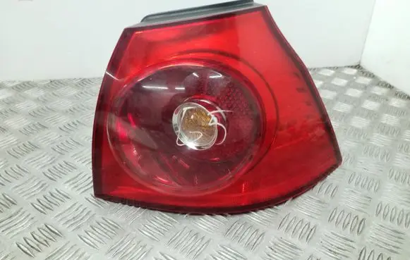 Volkswagen Golf V Rear/tail lights 1K6945096E 1K6945096J