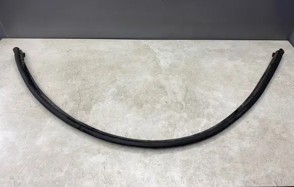 Audi A4 S4 B6 8E 8H Engine compartment rubber 