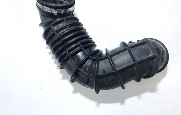 Ford Focus Air intake hose/pipe 98ab9r504ad 98ab-9r504-ad
