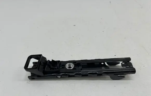 Audi Q5 SQ5 FY Seat belt adjustment rail 4M0857819