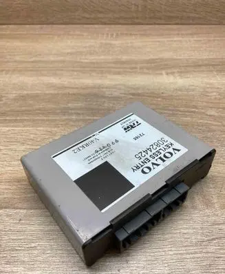 Volvo S40, V40 Alarm control unit/module 30824425 0046825