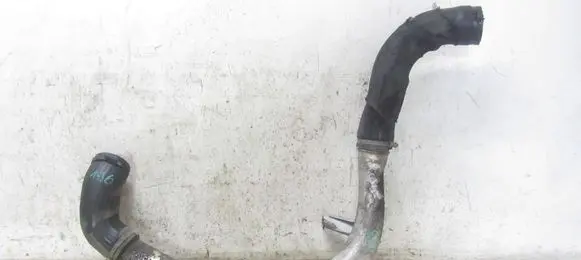 Intercooler hose/pipe