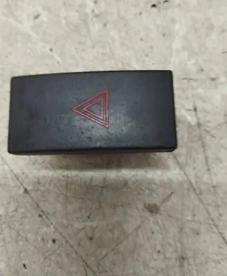 Ford Focus C-MAX Hazard light switch