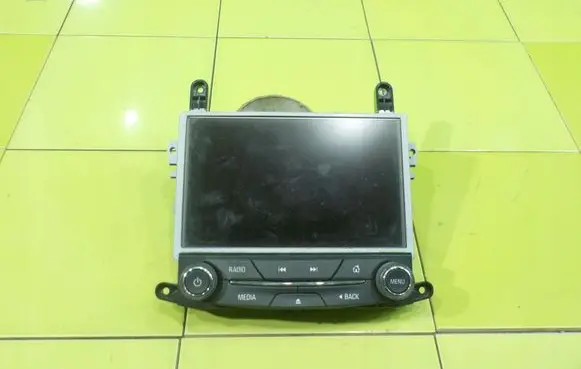 Opel Insignia A Radio/CD/DVD/GPS head unit 90802618