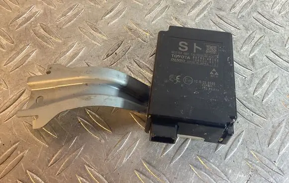 Lexus RX 450H Tire pressure sensor 8976048150