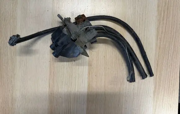 Nissan Note (E12) Ignition-blocking relay 2534002971