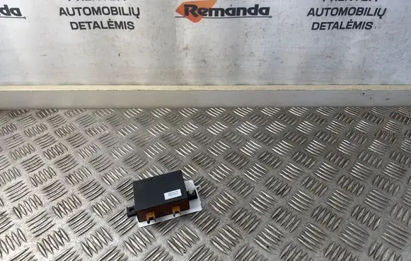 Volkswagen Golf III Other control units/modules 1H0953257