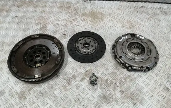Mercedes-Benz B W246 W242 Clutch set kit A2700300205 C1007803
