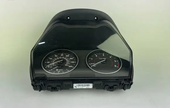 BMW 1 F20 F21 Speedometer (instrument cluster) 9371021