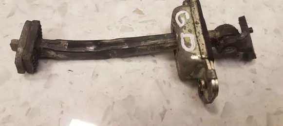 KIA Sorento Rear door check strap stopper