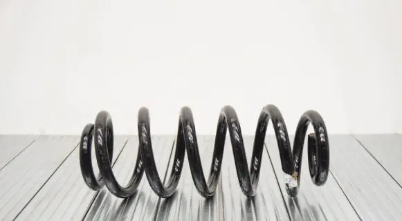 Volkswagen Golf VII Rear coil spring 5Q0511115