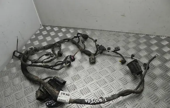 Volkswagen Up Engine installation wiring loom 04C972612D VD20081 DEFEKTAS