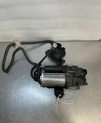 Porsche Taycan 9J1 Air suspension compressor/pump 9J1616006D