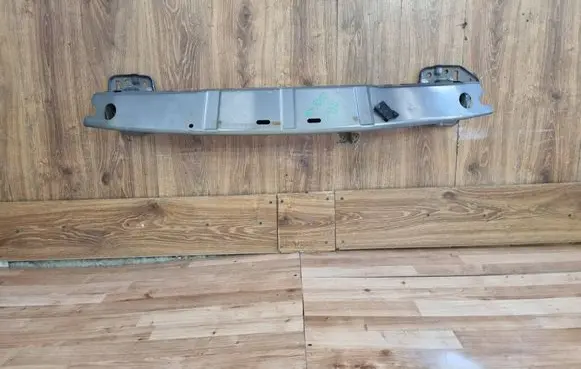 Honda HR-V Front bumper support beam 121212