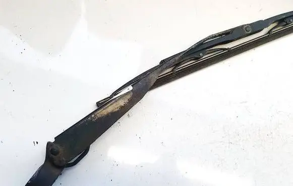 Chrysler Grand Voyager IV Rear wiper blade arm 05288704ad