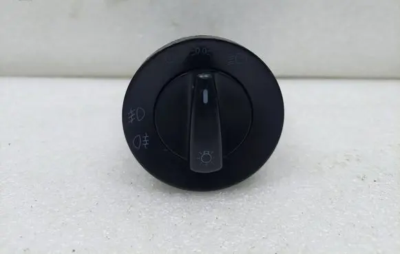 Volkswagen Golf IV Light switch 1008900011 032018