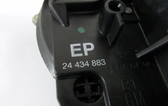 Opel Corsa C Front door lock 24434883