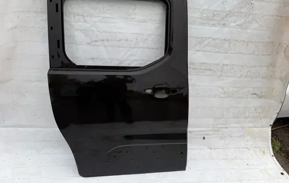 Peugeot Rifter Side sliding door 98204252