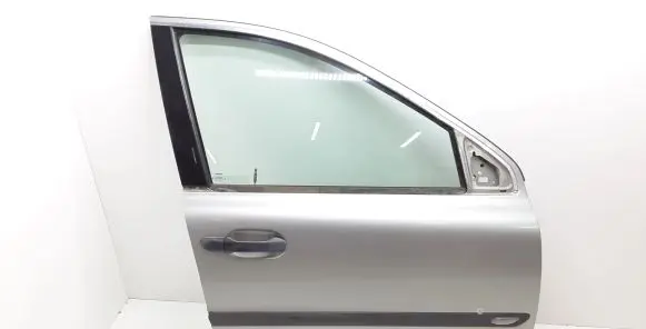 Volvo XC90 Front door